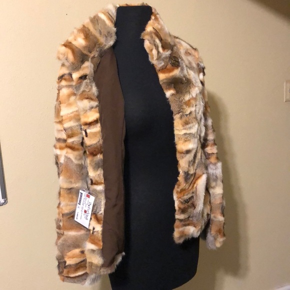 Kit Fox 🦊 Fur Coat - Picture 4 of 8